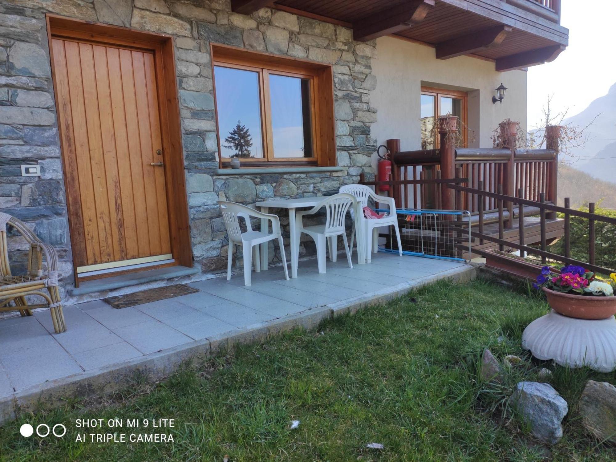 Apartmán Casa Adriana Saint-Vincent Exteriér fotografie