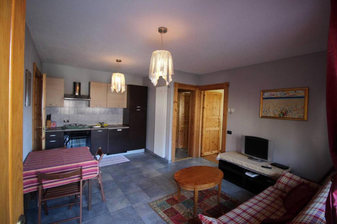 Apartmán Casa Adriana Saint-Vincent Exteriér fotografie